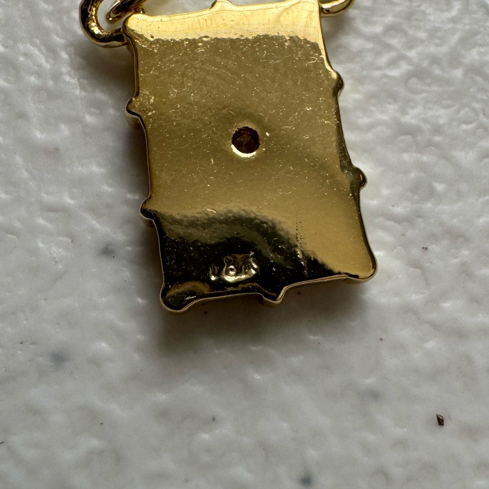 18k Gold Heart Plaque Necklace - Picture 8 of 8
